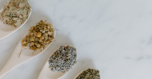 découvrez la naturopathie, une approche holistique de la santé qui privilégie les remèdes naturels et le bien-être global. apprenez à équilibrer votre corps et votre esprit grâce à des conseils personnalisés, des plantes médicinales et des techniques de relaxation. adoptez un mode de vie sain et retrouvez votre vitalité naturellement.