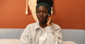 découvrez l'univers du tapping, une technique efficace pour relâcher le stress et favoriser le bien-être émotionnel. apprenez à utiliser cette approche simple pour apaiser votre esprit et améliorer votre qualité de vie.