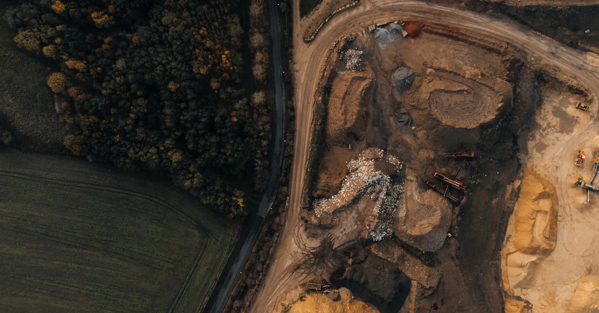 découvrez les méthodes, enjeux et impacts de l’extraction minérale. explorez les procédés d’extraction des ressources naturelles, leur utilisation industrielle et les défis environnementaux associés.