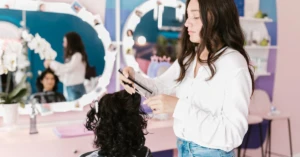 découvrez les dernières tendances mode femme pour rester élégante et stylée en toute occasion.