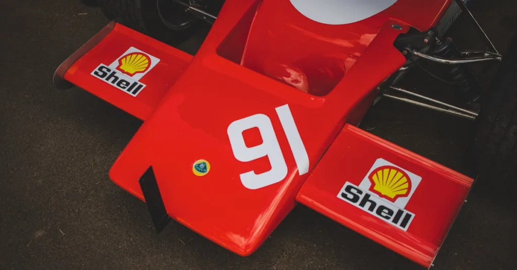 une shell company est une société écran utilisée pour des opérations financières ou juridiques, souvent sans activité commerciale réelle.