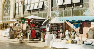 découvrez les dernières tendances shopping à narbonne : mode, accessoires, et nouveautés pour tous les styles et tous les âges.